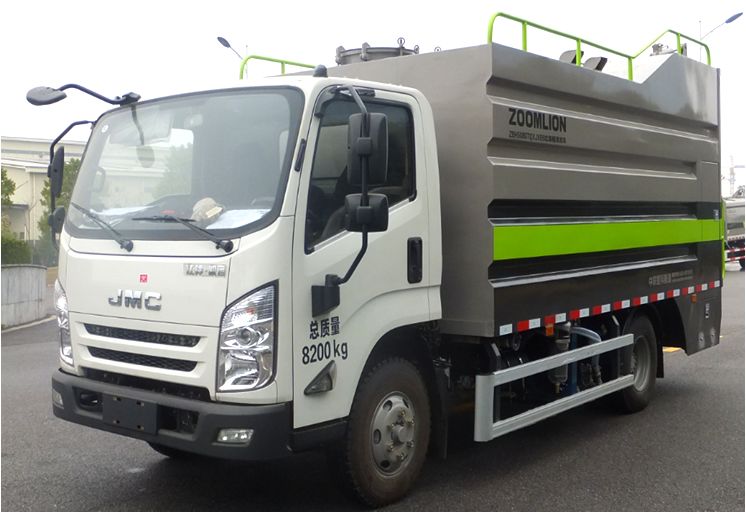 垃圾桶有了“洗澡房”，去污消毒更健康